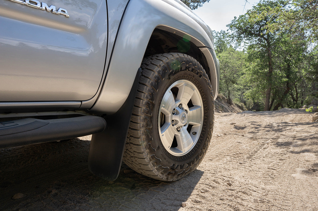 285/65R17 121/118S WPAT3W Falken PR A/T TL THA