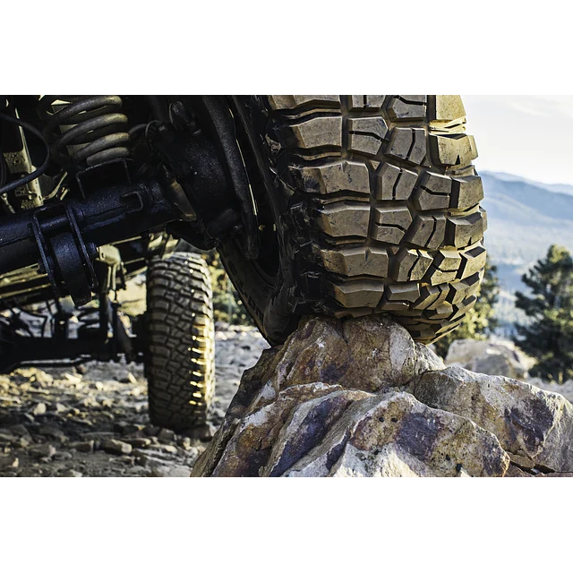 225/75 R16 MUD TERRAIN T/A KM3 LRE 115/112Q